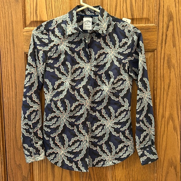 Brooks Brothers fitted all cotton Hawaiian long sleeve button-down women’s shirt - Picture 1 of 4